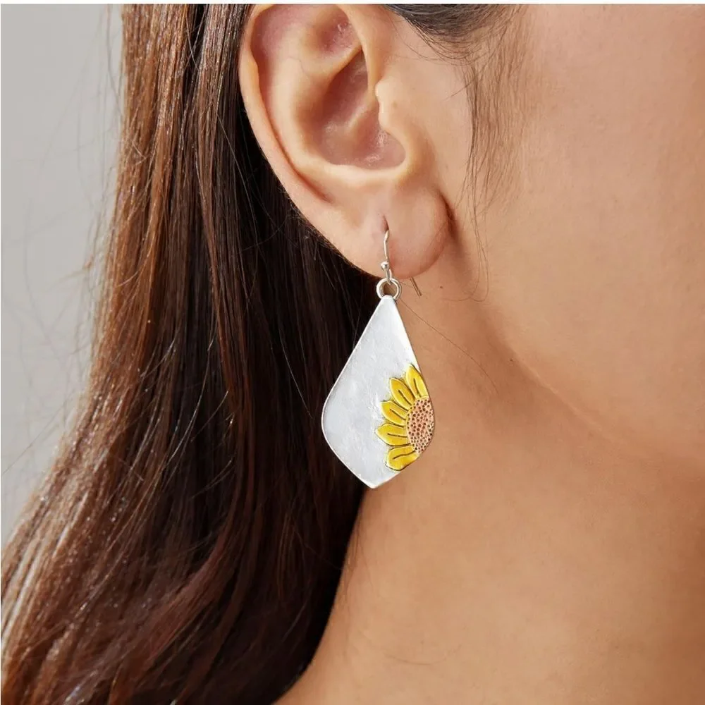 Sunflower earrings  N100
